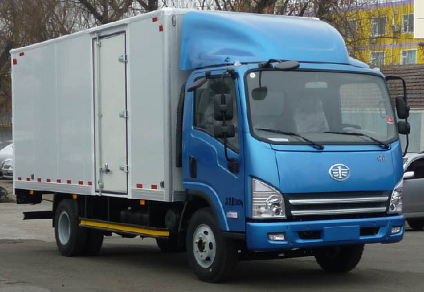 解放牌CA5053XXYP40K2L2EA84-3型廂式運(yùn)輸車